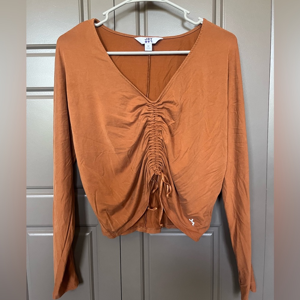 JOYLAB Adjustable Front Athleisure Top